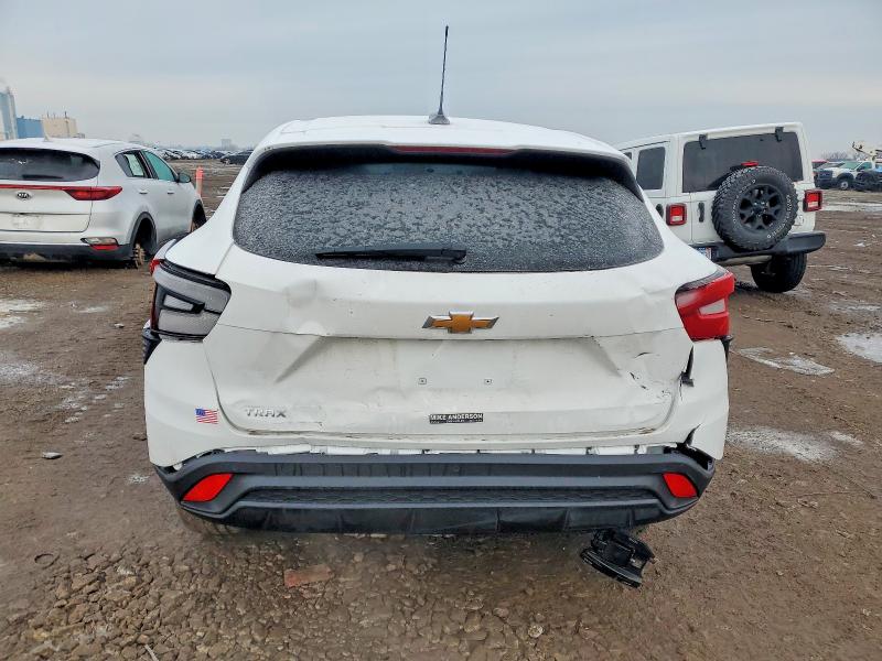 Photo 6 from auction – 2025 CHEVROLET TRAX LS with VIN KL77LFEP1SC325091