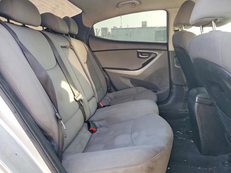 Photo 10 from auction – 2013 HYUNDAI ELANTRA with VIN 5NPDH4AE0DH415792