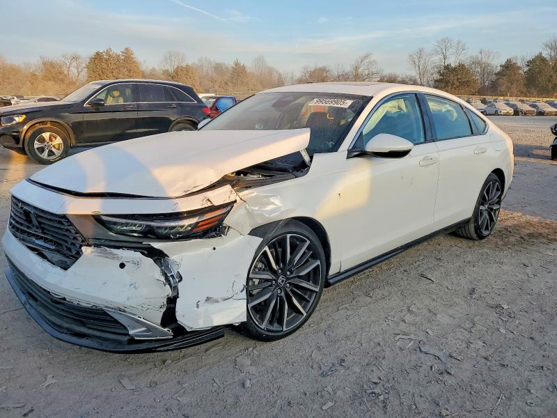 HONDA ACCORD TOU 2025 with VIN 1HGCY2F80SA059482 - Photo from auction