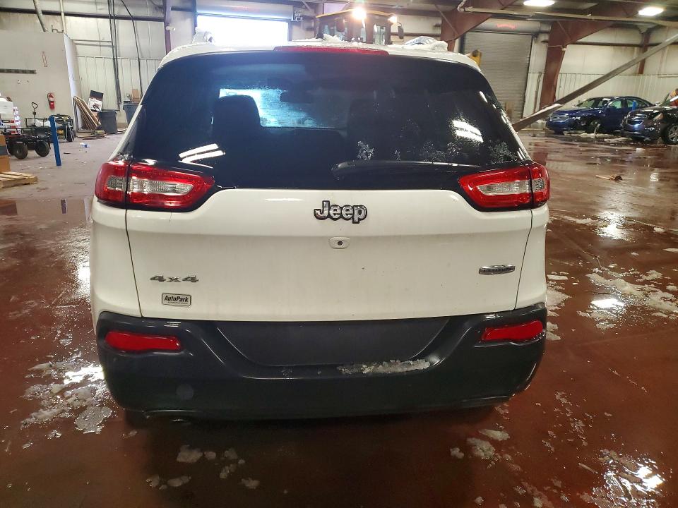 Zdjęcie 6 z aukcji – 2015 JEEP CHEROKEE L z VIN 1C4PJMCBXFW630484