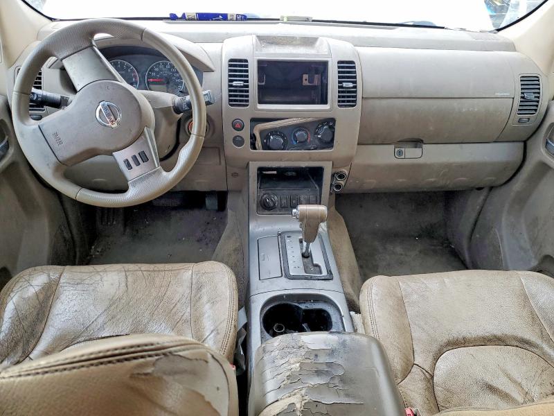 Photo 8 from auction – 2011 NISSAN PATHFINDER with VIN 5N1AR1NB8BC629058