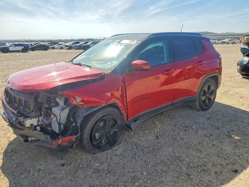 JEEP COMPASS 2019 with VIN 3C4NJCBB9KT612979 - Photo from auction