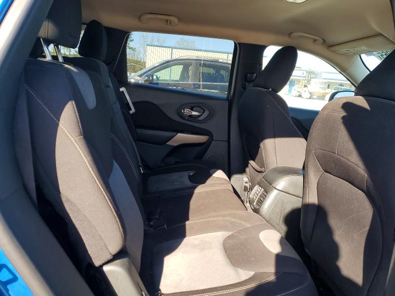 Photo 10 from auction – 2018 JEEP CHEROKEE with VIN 1C4PJLCB6JD544801