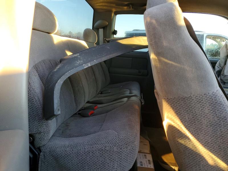 Photo 10 from auction – 1999 CHEVROLET SILVERADO with VIN 2GCEC19V6X1214653
