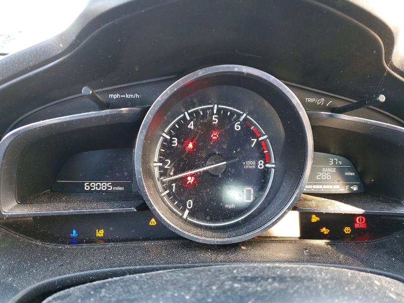 Photo 9 from auction – 2018 MAZDA 3 with VIN 3MZBN1W35JM160310