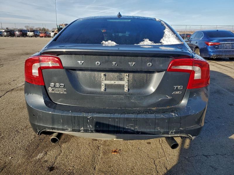 Photo 6 from auction – 2012 VOLVO S60 T6 with VIN YV1902FHXC2038659