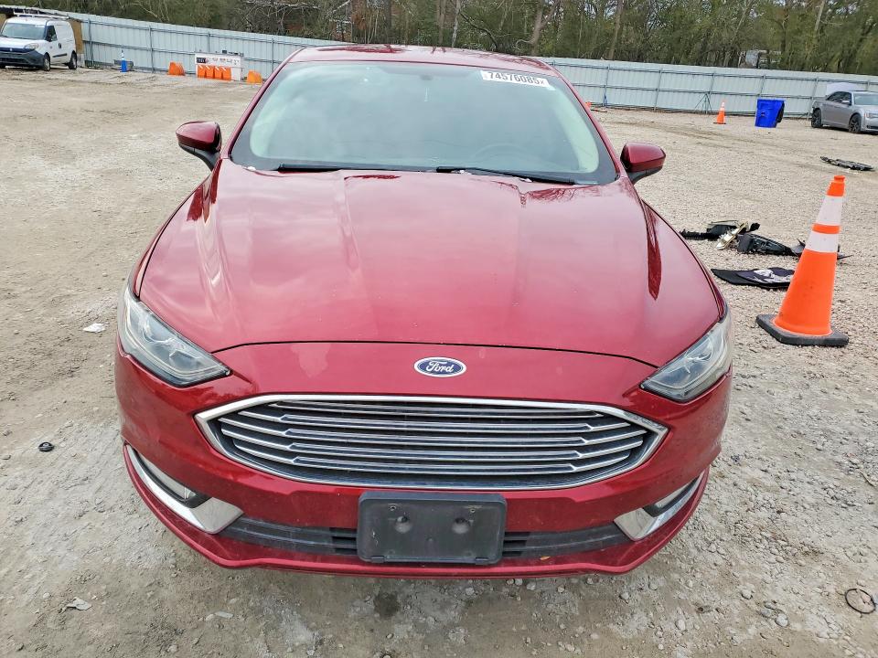 Photo 5 from auction – 2018 FORD FUSION SE with VIN 3FA6P0HD7JR283775