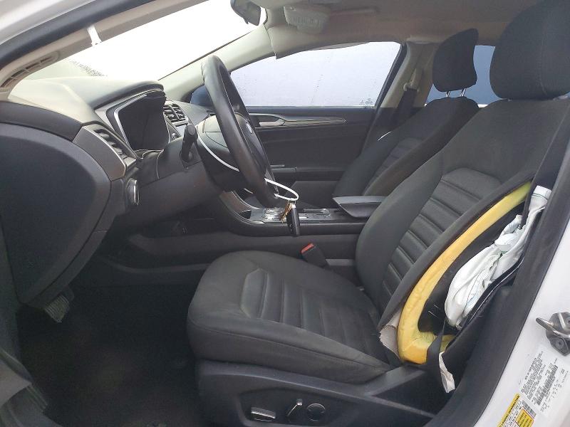 Photo 7 from auction – 2017 FORD FUSION with VIN 3FA6P0H79HR192639