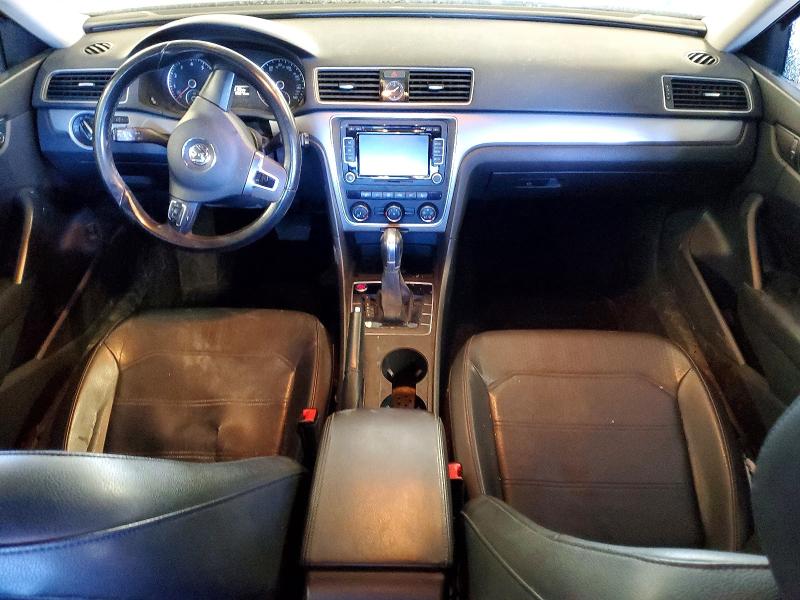Photo 8 from auction – 2015 VOLKSWAGEN PASSAT with VIN 1VWAS7A3XFC096689