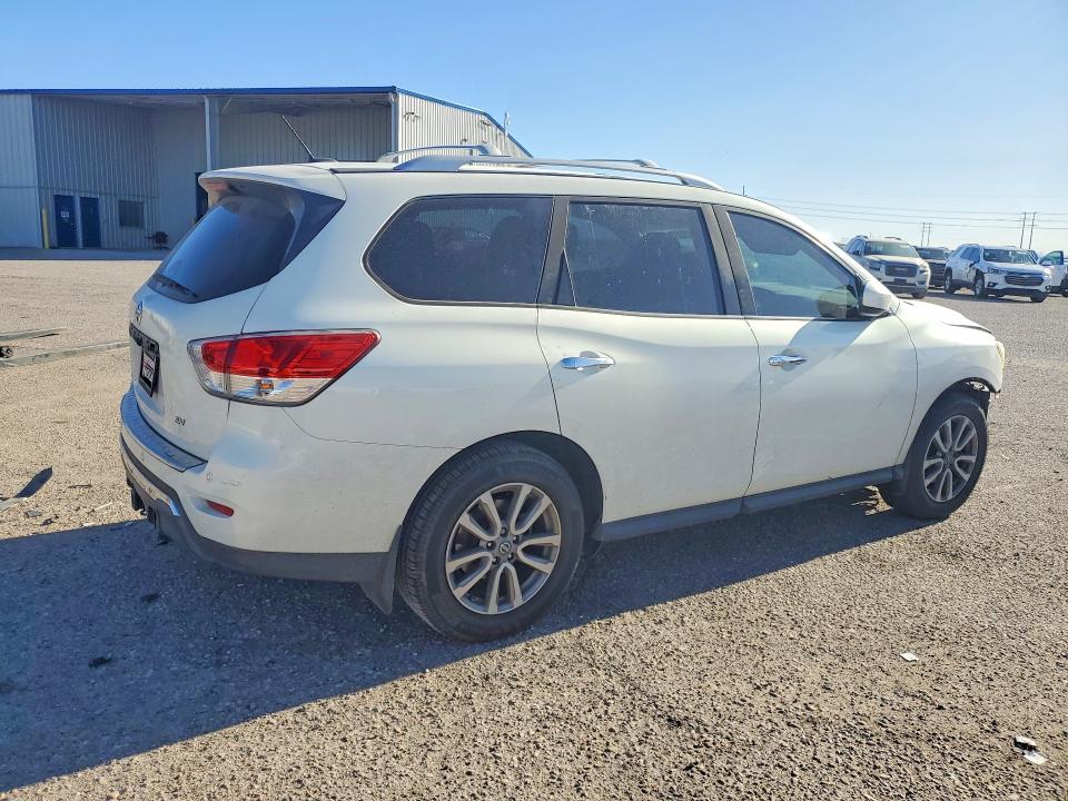Photo 3 from auction – 2014 NISSAN PATHFINDER with VIN 5N1AR2MN3EC730353