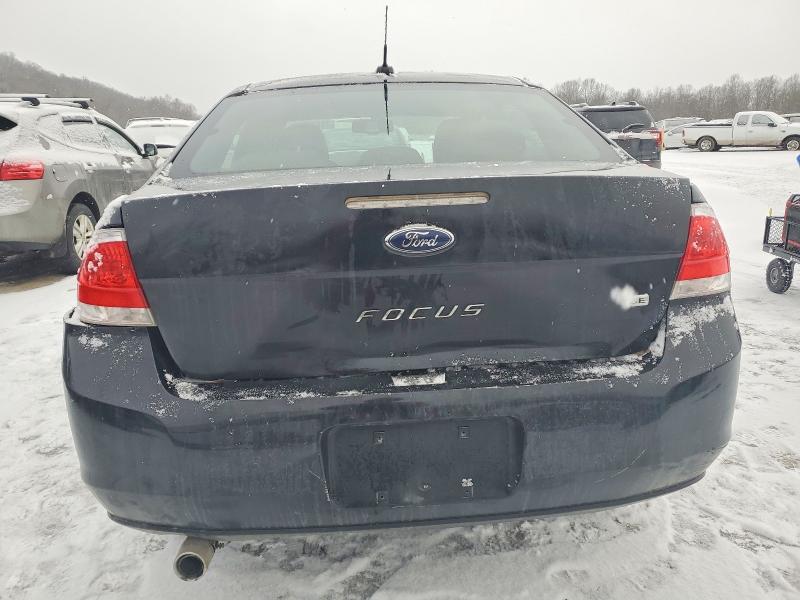 Photo 6 from auction – 2010 FORD FOCUS SE with VIN 1FAHP3FN1AW177373