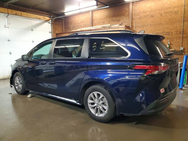 Photo 2 from auction – 2022 TOYOTA SIENNA with VIN 5TDBRKEC5NS123973