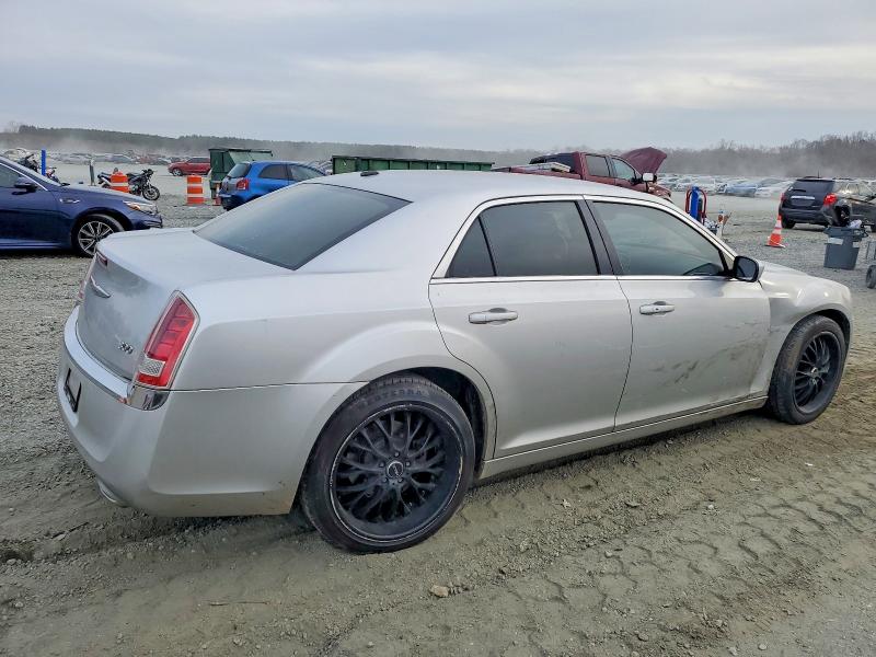Photo 3 from auction – 2012 CHRYSLER 300 with VIN 2C3CCAAG6CH107774
