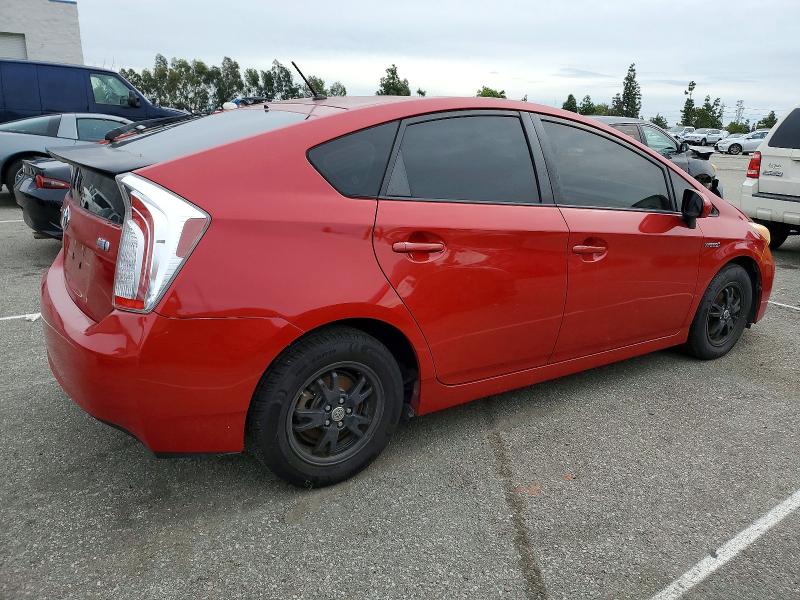 Photo 3 from auction – 2013 TOYOTA PRIUS with VIN JTDKN3DU3D0338202