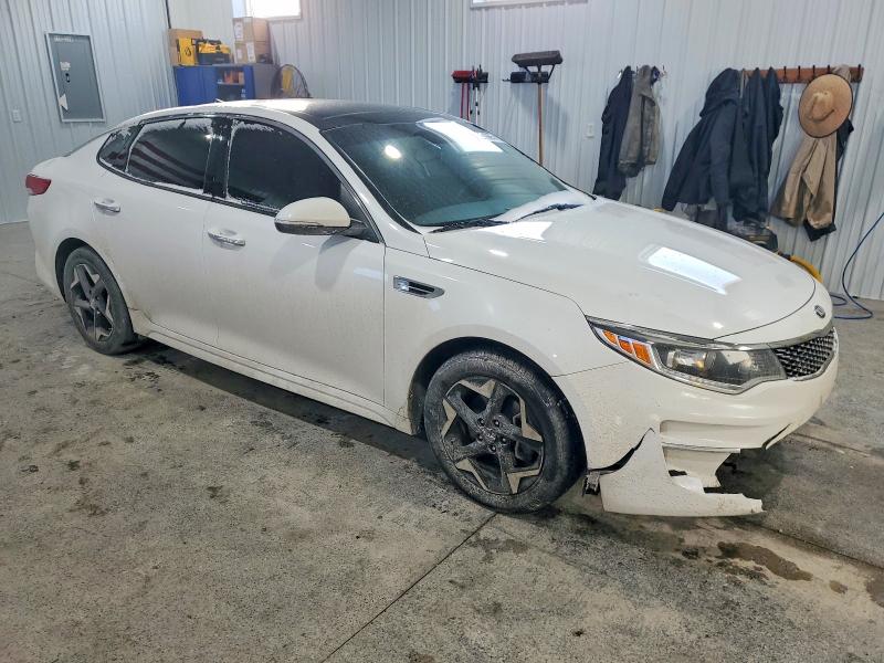 Photo 4 from auction – 2018 KIA OPTIMA with VIN 5XXGU4L30JG221453