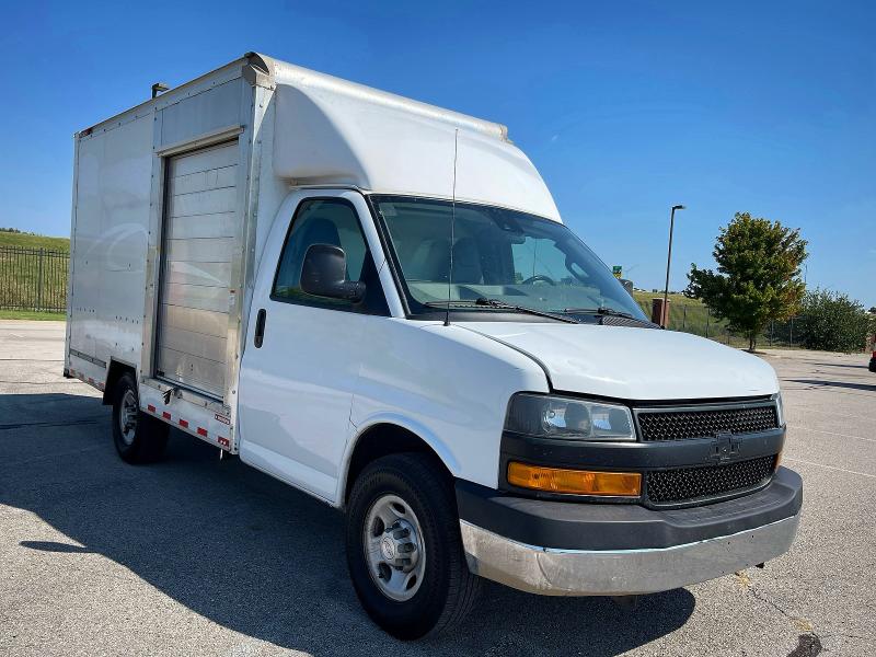 CHEVROLET EXPRESS G3 2019 with VIN 1GB0GRFP4K1146116 - Photo from auction