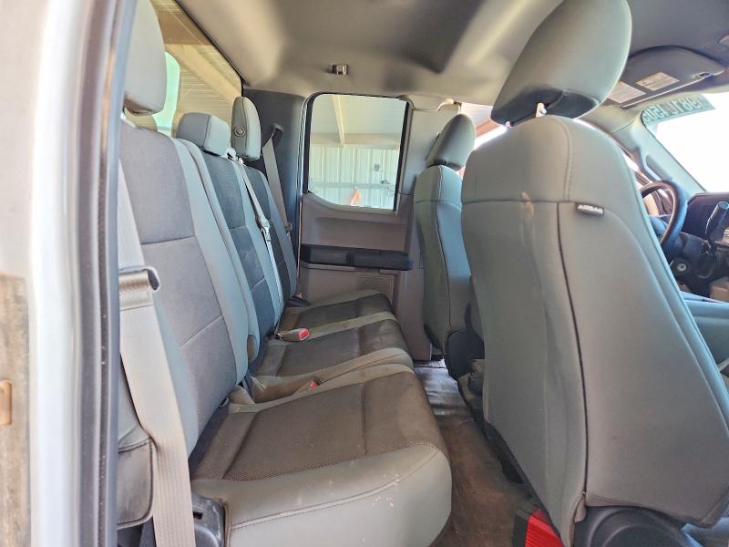 Photo 10 from auction – 2017 FORD F150 SUPER with VIN 1FTFX1EF1HKE25624