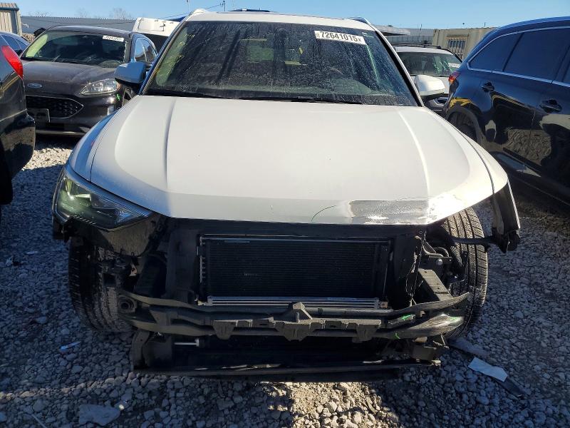 Photo 5 from auction – 2019 AUDI Q3 PREMIUM with VIN WA1AECF38K1081698