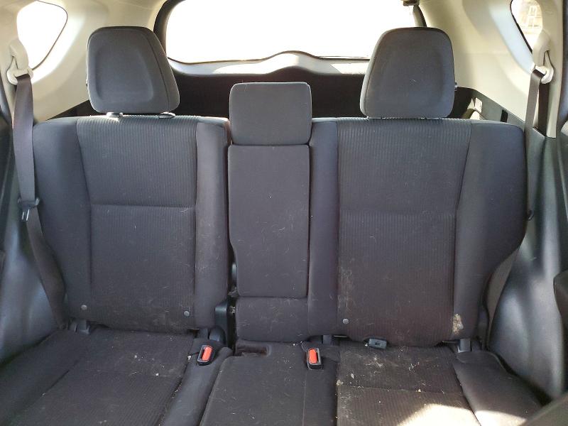 Photo 10 from auction – 2017 TOYOTA RAV4 with VIN JTMZFREV6HJ720360