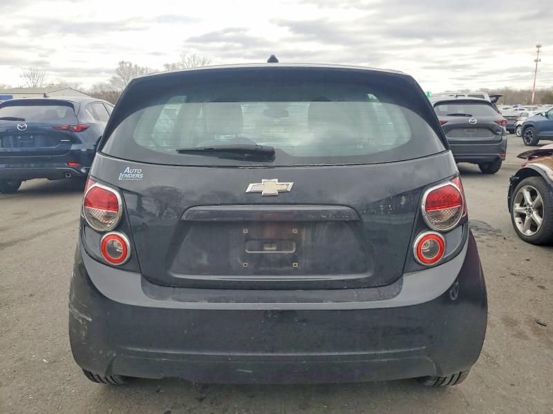 Photo 6 from auction – 2013 CHEVROLET SONIC with VIN 1G1JA6SHXD4157193