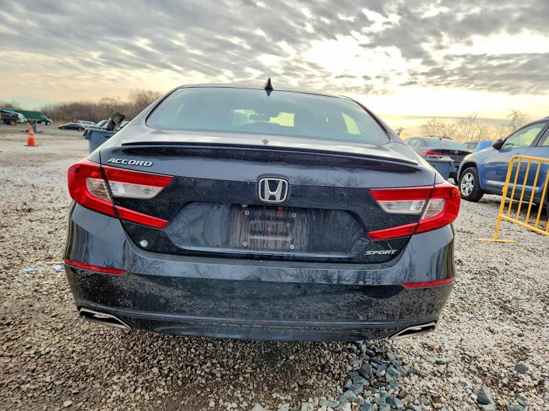 Photo 6 from auction – 2022 HONDA ACCORD with VIN 1HGCV1F3XNA040286
