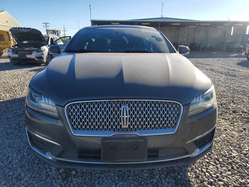 Photo 5 from auction – 2017 LINCOLN MKZ RESERV with VIN 3LN6L5FC4HR611253