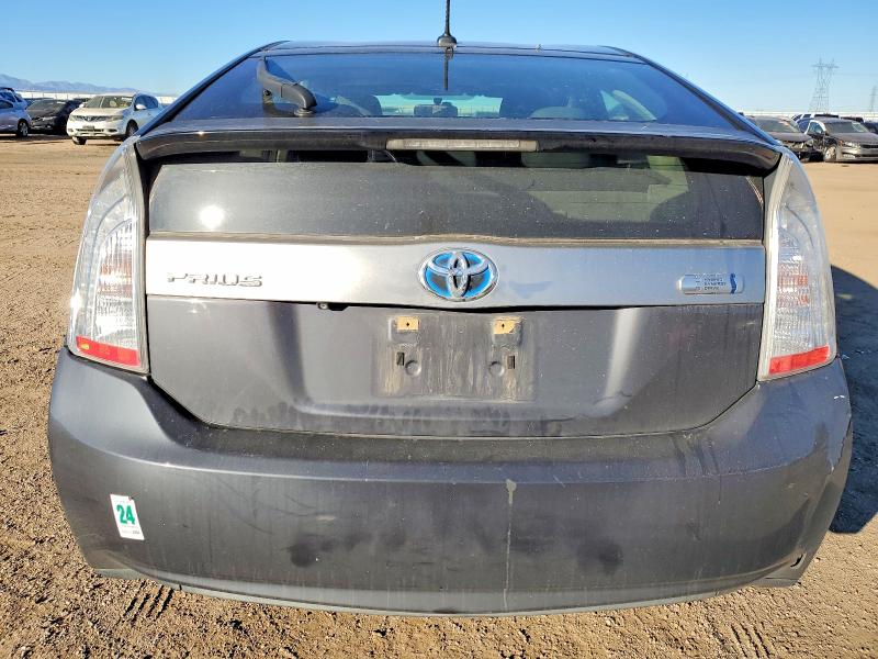 Photo 6 from auction – 2015 TOYOTA PRIUS PLUG-IN with VIN JTDKN3DP8F3066354