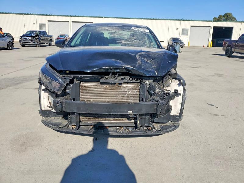 Photo 5 from auction – 2023 KIA FORTE LX with VIN 3KPF24AD0PE601682