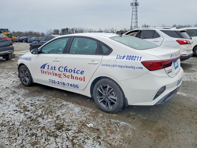 Photo 2 from auction – 2023 KIA FORTE with VIN 3KPF24AD3PE594839