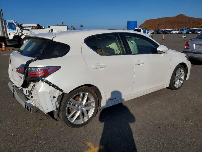 Photo 3 from auction – 2015 LEXUS CT 200 with VIN JTHKD5BH5F2217231