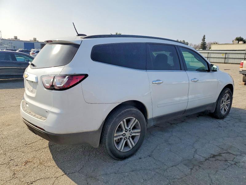 Photo 3 from auction – 2017 CHEVROLET TRAVERSE with VIN 1GNKRHKD0HJ162611