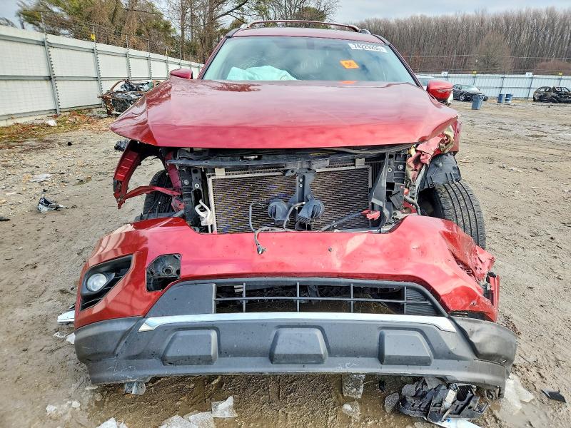 Photo 5 from auction – 2017 NISSAN PATHFINDER with VIN 5N1DR2MM1HC641874