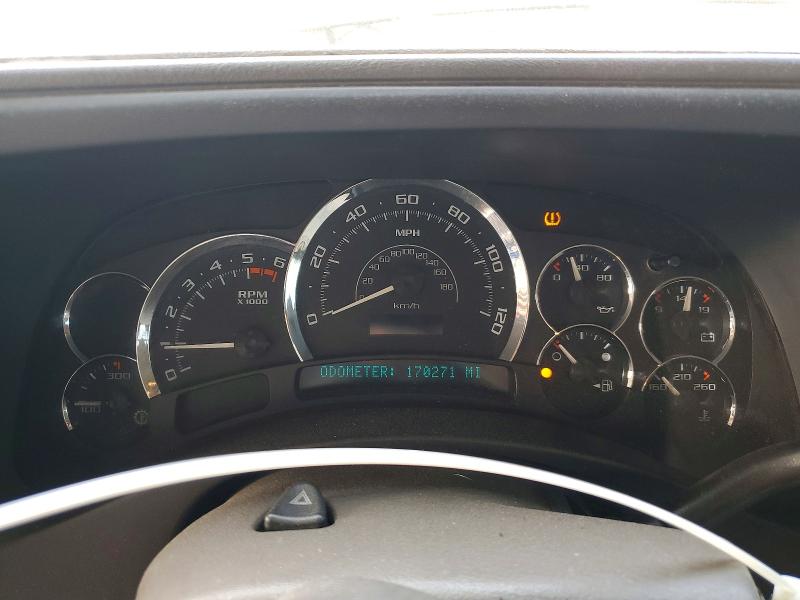 Photo 9 from auction – 2005 CADILLAC ESCALADE with VIN 1GYEK63N65R238149