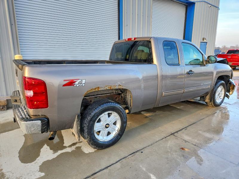 Photo 3 from auction – 2013 CHEVROLET SILVERADO with VIN 1GCRKSE72DZ195068