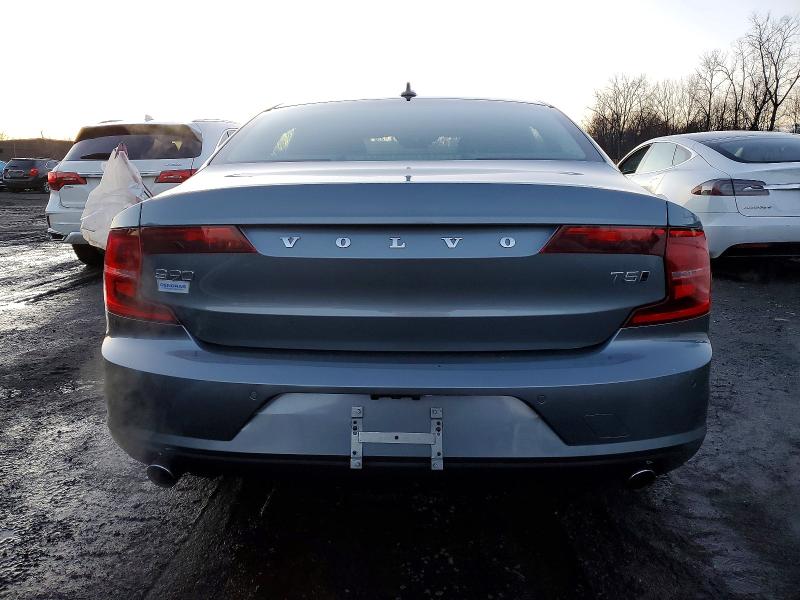 Photo 6 from auction – 2018 VOLVO S90 T5 MOM with VIN LVY982MK3JP016072