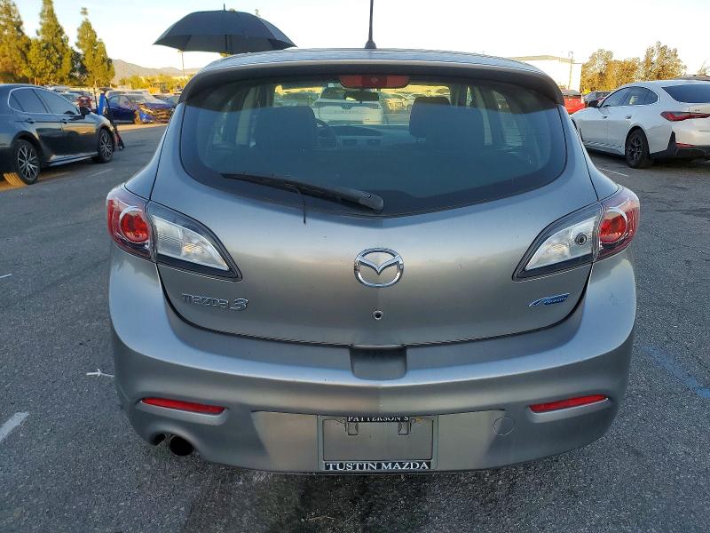 Photo 6 from auction – 2013 MAZDA 3 I with VIN JM1BL1LP1D1752210