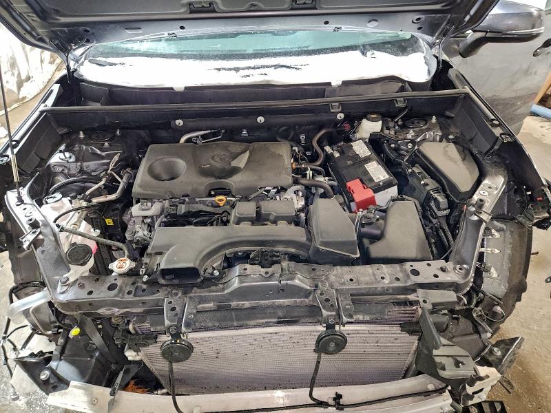 Photo 12 from auction – 2025 TOYOTA RAV4 XLE with VIN 2T3W1RFV0SC330722