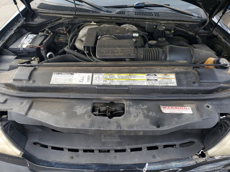 Photo 12 from auction – 2001 LINCOLN NAVIGATOR with VIN 5LMEU27R01LJ09013