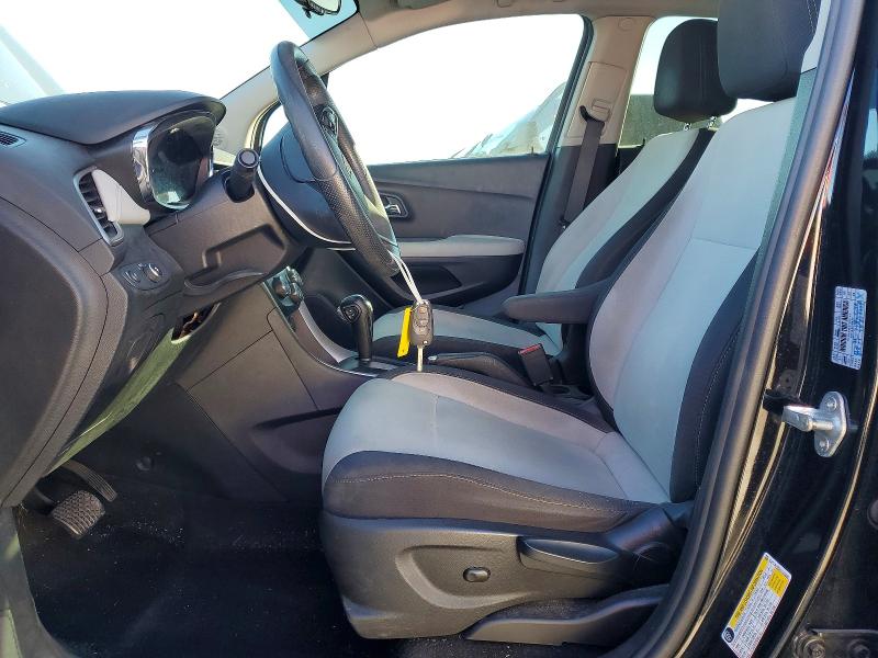 Photo 7 from auction – 2019 CHEVROLET TRAX LS with VIN 3GNCJKSB3KL372546