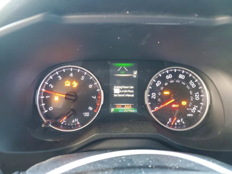 Photo 9 from auction – 2020 TOYOTA RAV4 LE with VIN 2T3H1RFV8LC048001