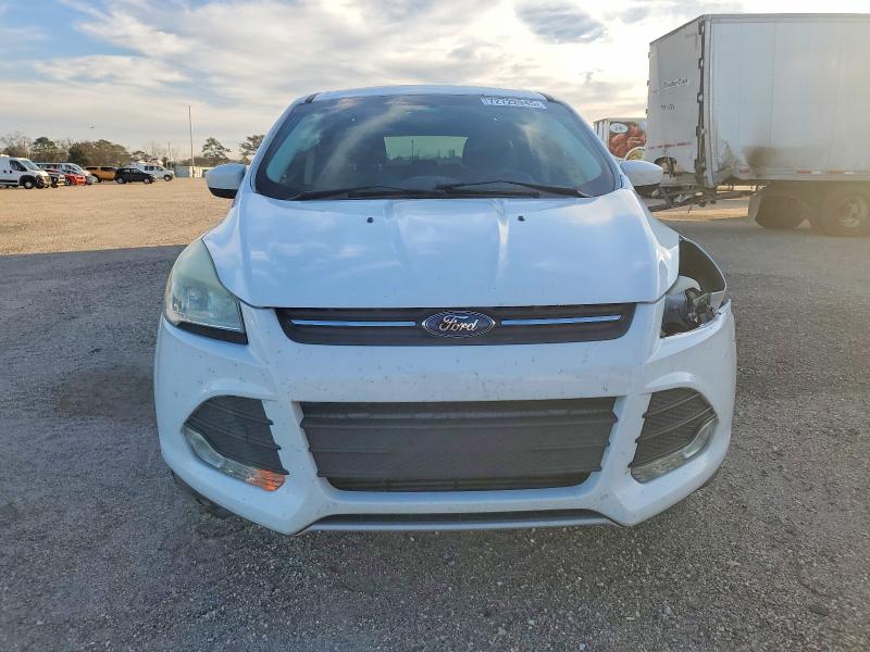 Photo 5 from auction – 2015 FORD ESCAPE SE with VIN 1FMCU0G99FUA10836
