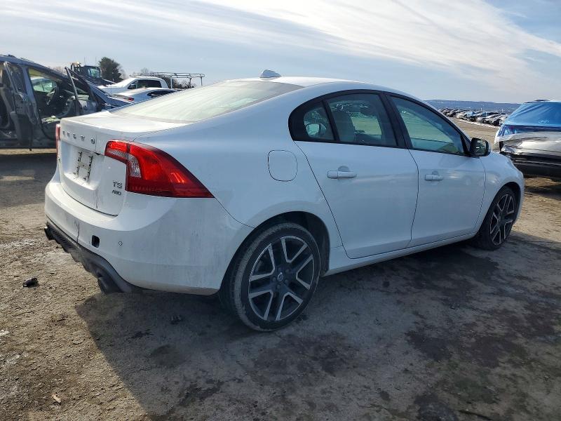 Photo 3 from auction – 2018 VOLVO S60 DYNAMI with VIN YV140MTL5J2460785