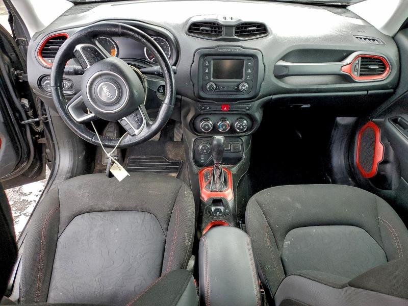 Photo 8 from auction – 2016 JEEP RENEGADE T with VIN ZACCJBCTXGPD41275