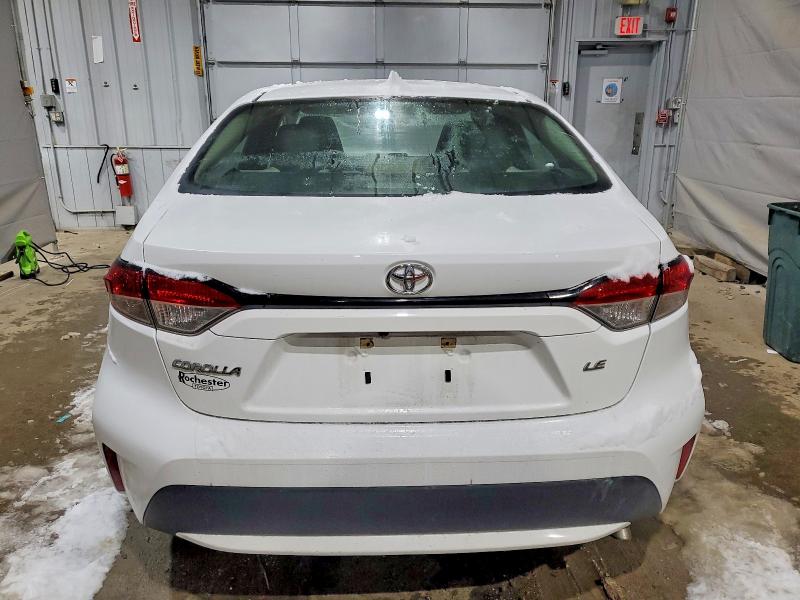 Photo 6 from auction – 2021 TOYOTA COROLLA with VIN 5YFEPMAE2MP214003