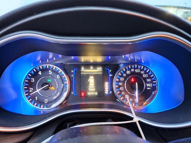 Photo 9 from auction – 2016 CHRYSLER 200 with VIN 1C3CCCAB1GN149119