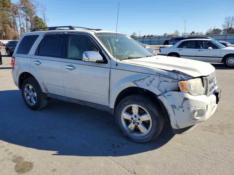 Photo 4 from auction – 2012 FORD ESCAPE with VIN 1FMCU0D70CKB09653