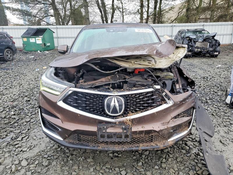 Photo 5 from auction – 2019 ACURA RDX with VIN 5J8TC2H30KL038801