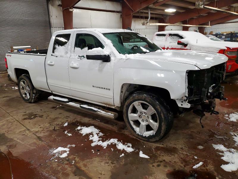 Photo 4 from auction – 2015 CHEVROLET SILVERADO with VIN 1GCVKREC2FZ294139