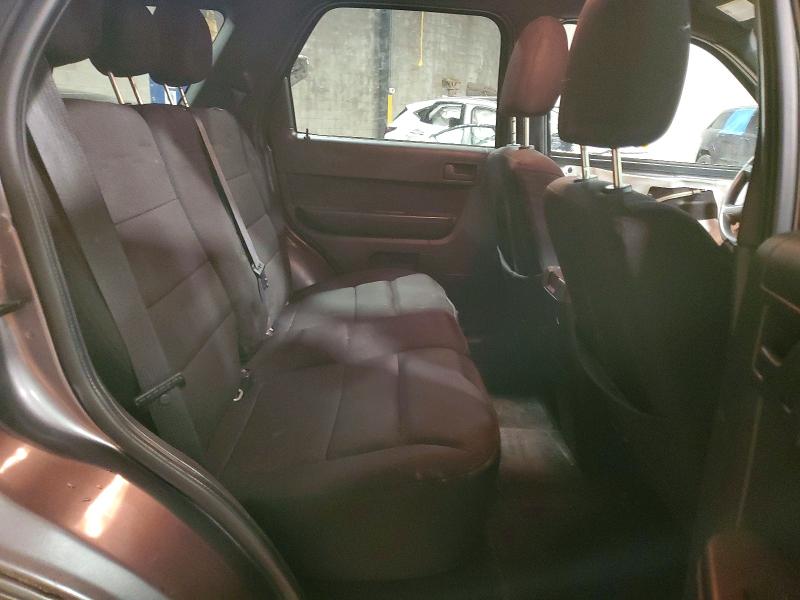 Photo 11 from auction – 2010 FORD ESCAPE XLT with VIN 1FMCU0D76AKA61167