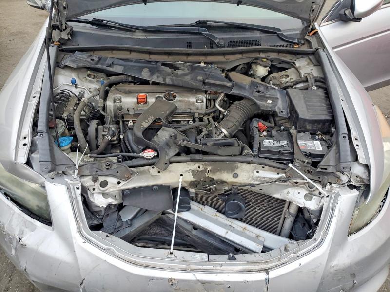 Photo 11 from auction – 2011 HONDA ACCORD LX with VIN 1HGCP2F38BA062847